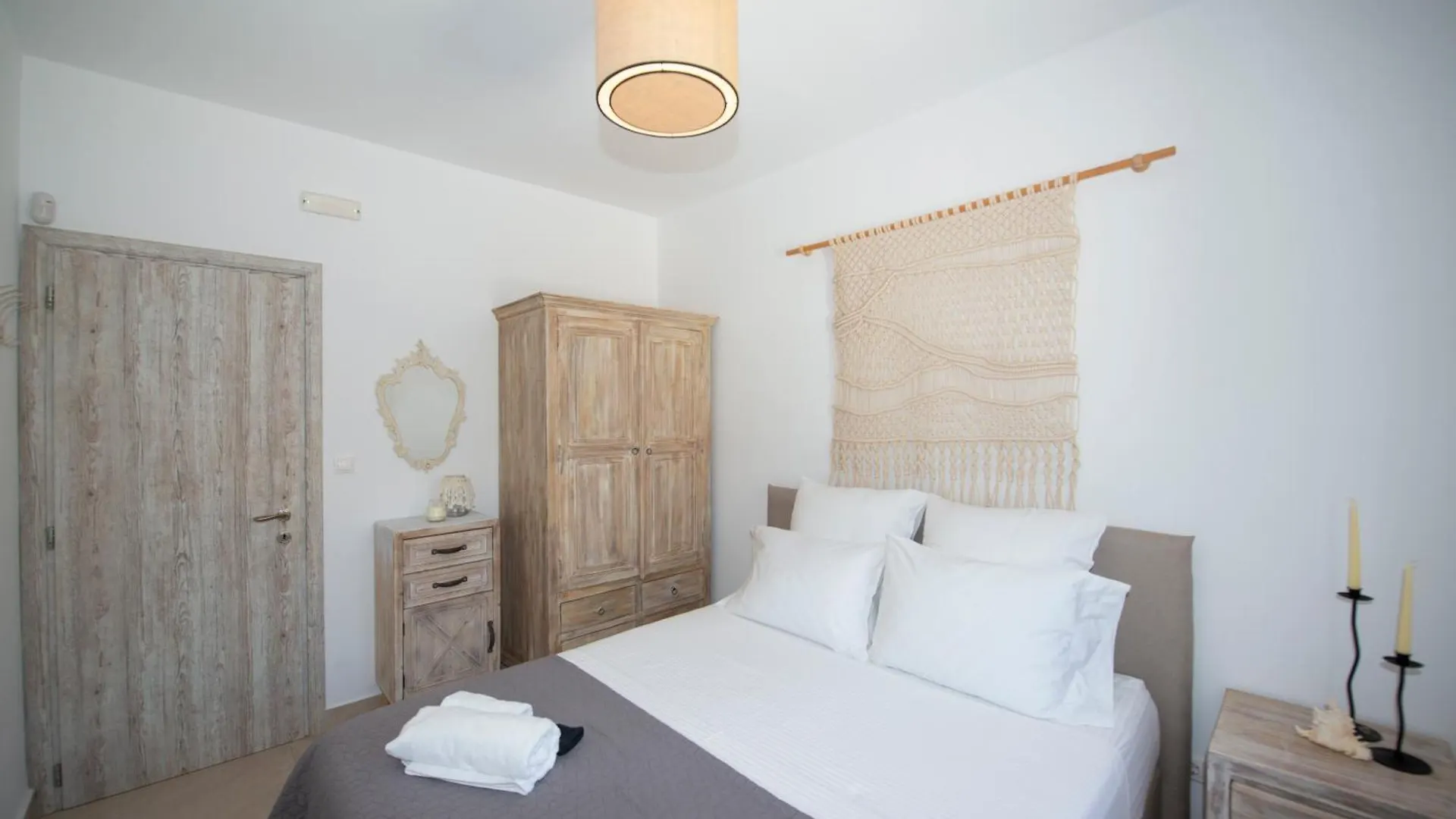 Cocos Villa Super Paradise Beach  Greece
