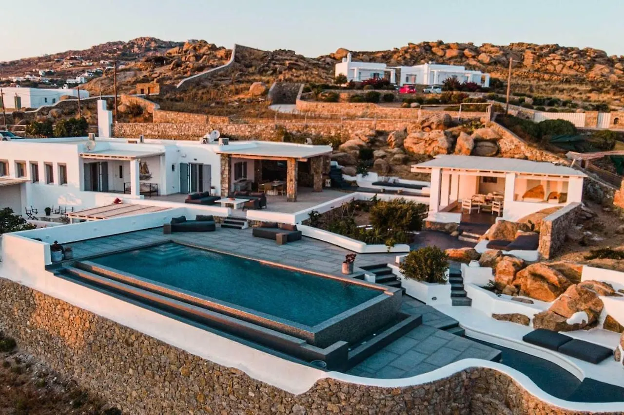 Cocos Villa Super Paradise Beach  Greece